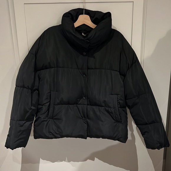 FP Weekender Puffer - Picture 5 of 7